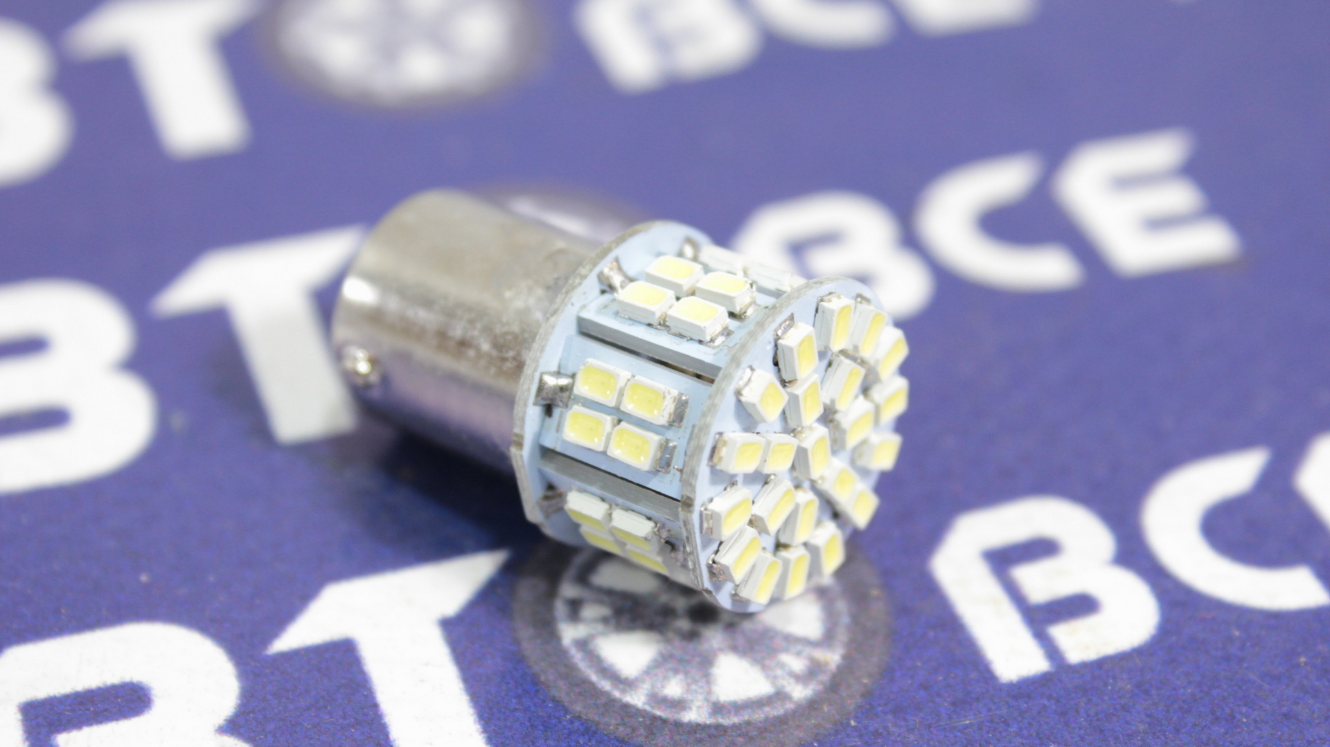 Лампа LED-диодная (Стоп=габарит=поворот) P21W 12V-21W (прям.цоколь) однаконтакт (50 диодов) белый